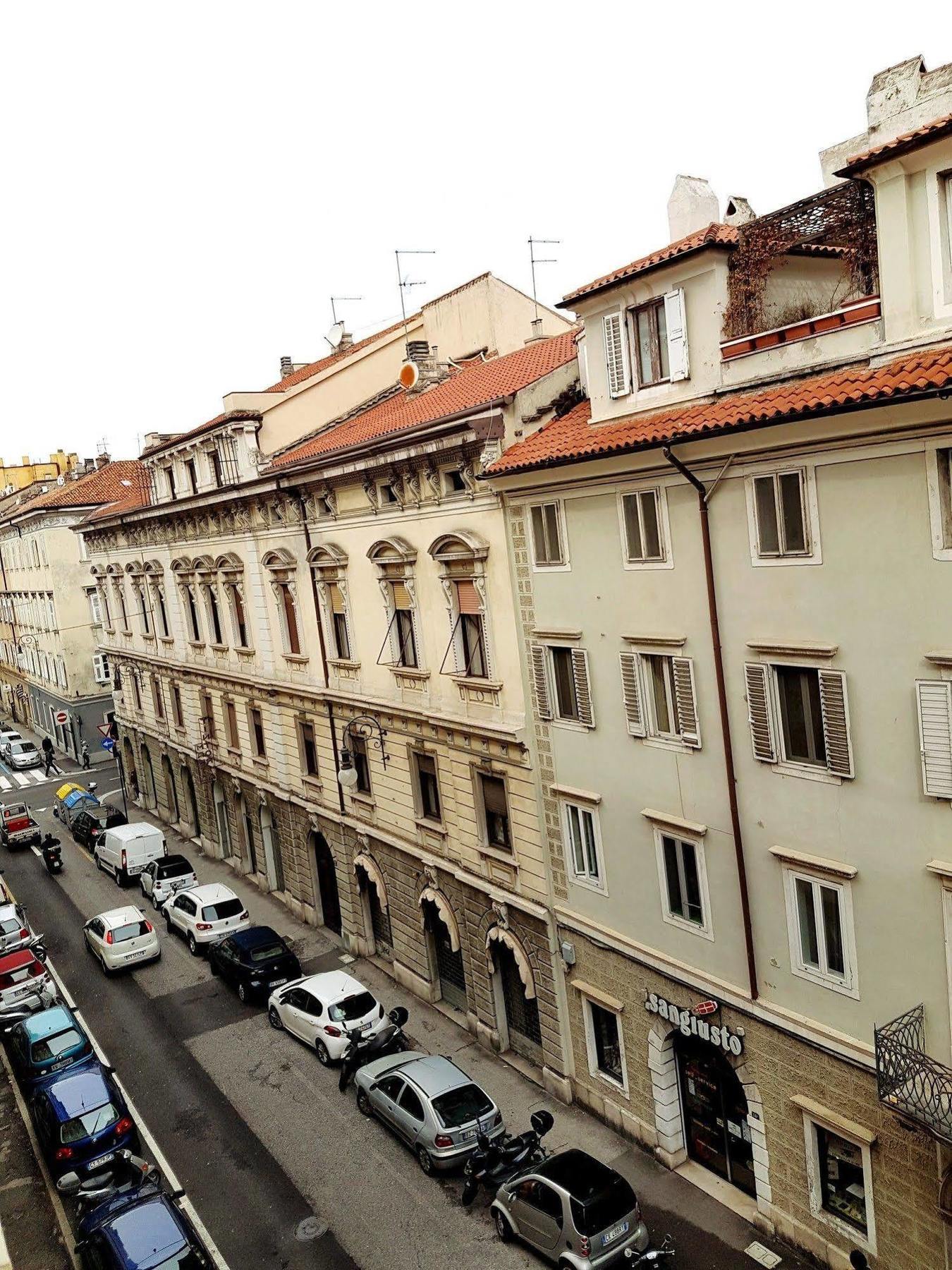 Bed And Breakfast Al Cucherle Trieste Eksteriør bilde